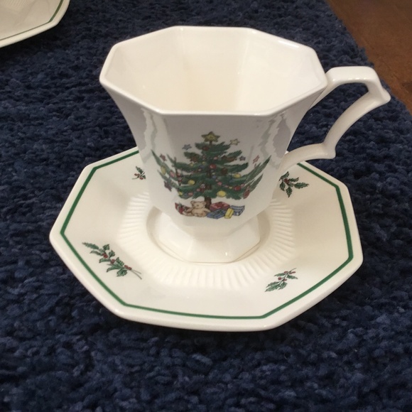 Nikko Christmastime - Picture 1 of 4